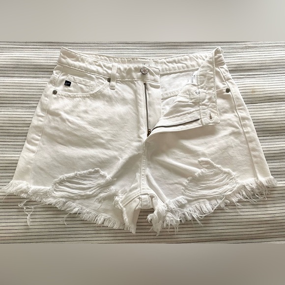KanCan Womens M Solid White Denim Jean Shorts w/ Frayed Edge Boho Coastal Beach - Picture 3 of 15